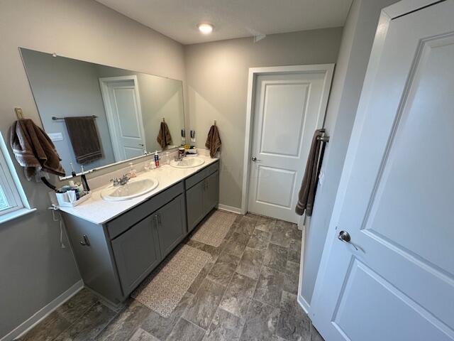 5816 Wynnewood Drive, Grove City, Ohio image 36