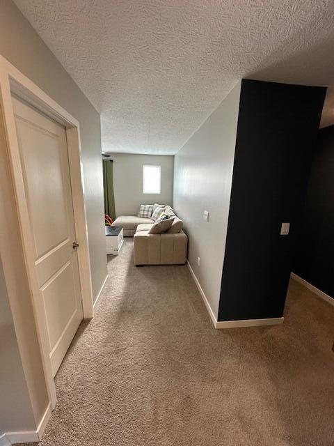 5816 Wynnewood Drive, Grove City, Ohio image 38