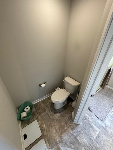 5816 Wynnewood Drive, Grove City, Ohio image 37