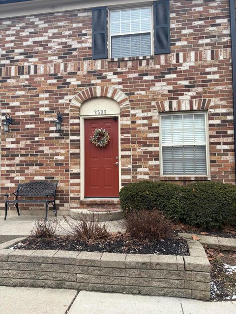 Photo of 2593 Olde Hill Court N, Columbus, OH 43221 (MLS # 226001673)