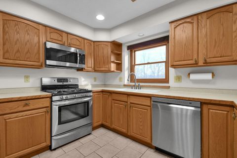 Tiny photo for 28 Calumet Drive N, Granville, OH 43023 (MLS # 226002831)