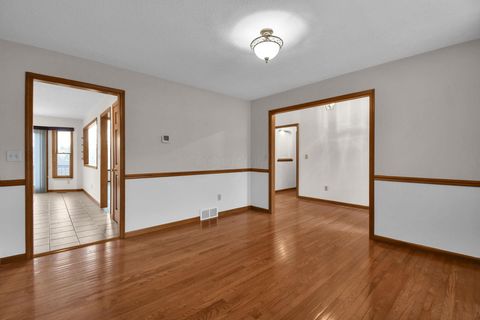 Tiny photo for 28 Calumet Drive N, Granville, OH 43023 (MLS # 226002831)