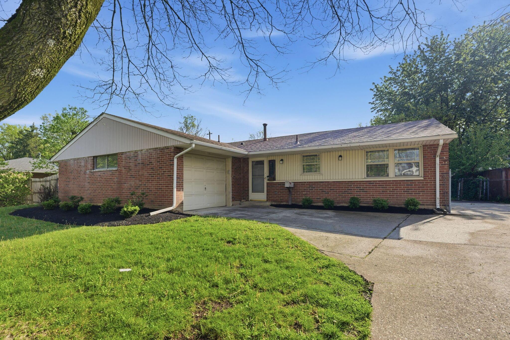 3454 Paris Boulevard