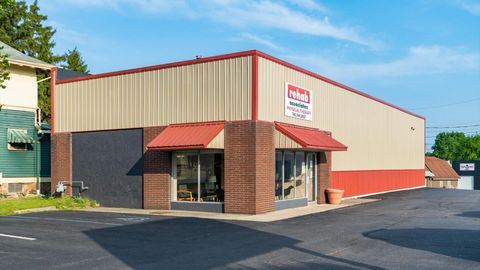 Photo of 159 W Main Street, Newark, OH 43055 (MLS # 223016852)