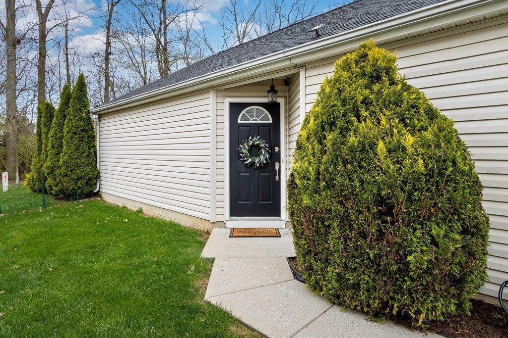 5765 Redsand Road, Hilliard, Ohio image 4