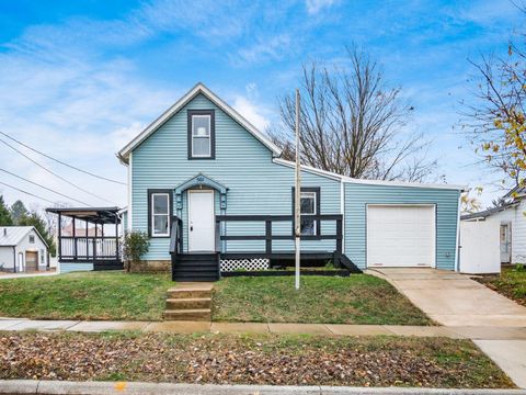 Homes For Sale - 501 Oak Street<br/> Knox County, Mount Vernon, OH 43050