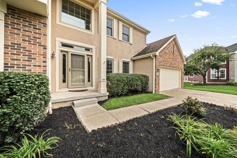 Tiny photo for 4764 Glencross Court, Grove City, OH 43123 (MLS # 226036394)