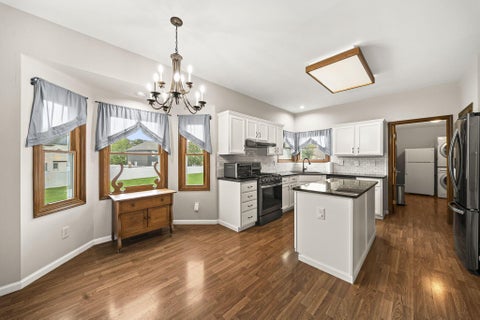 Tiny photo for 4764 Glencross Court, Grove City, OH 43123 (MLS # 226036394)