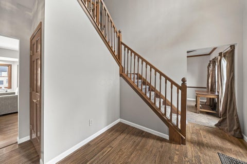 Tiny photo for 4764 Glencross Court, Grove City, OH 43123 (MLS # 226036394)