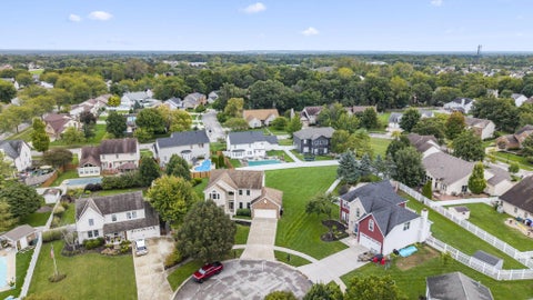 Tiny photo for 4764 Glencross Court, Grove City, OH 43123 (MLS # 226036394)