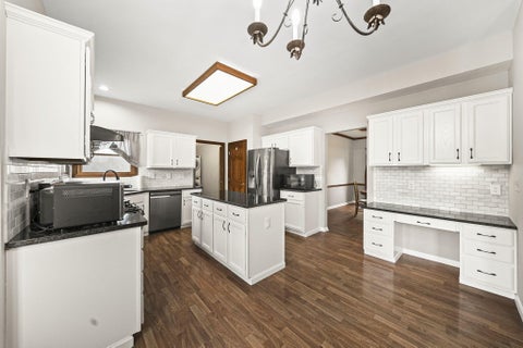 Tiny photo for 4764 Glencross Court, Grove City, OH 43123 (MLS # 226036394)