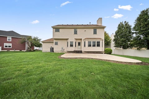 Tiny photo for 4764 Glencross Court, Grove City, OH 43123 (MLS # 226036394)