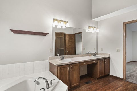 Tiny photo for 4764 Glencross Court, Grove City, OH 43123 (MLS # 226036394)