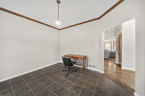 Tiny photo for 4764 Glencross Court, Grove City, OH 43123 (MLS # 226036394)