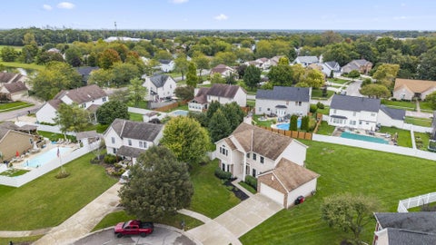 Tiny photo for 4764 Glencross Court, Grove City, OH 43123 (MLS # 226036394)