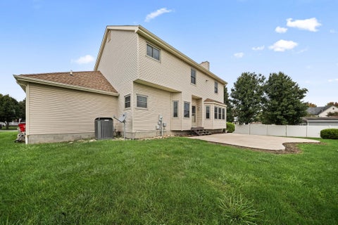 Tiny photo for 4764 Glencross Court, Grove City, OH 43123 (MLS # 226036394)