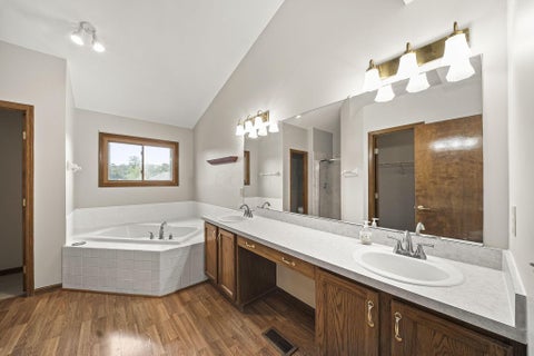 Tiny photo for 4764 Glencross Court, Grove City, OH 43123 (MLS # 226036394)