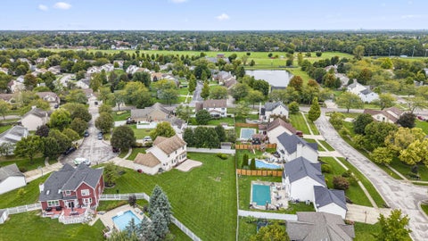 Tiny photo for 4764 Glencross Court, Grove City, OH 43123 (MLS # 226036394)