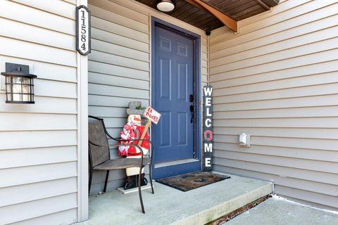 Tiny photo for 11584 Canterbury Avenue NW, Pickerington, OH 43147 (MLS # 226003203)