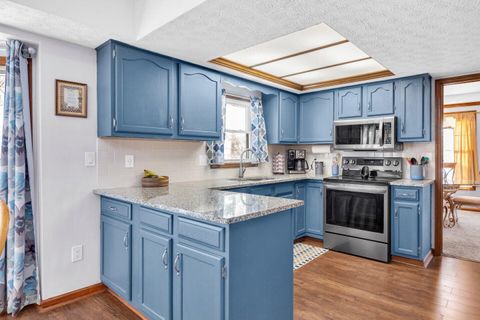 Tiny photo for 11584 Canterbury Avenue NW, Pickerington, OH 43147 (MLS # 226003203)