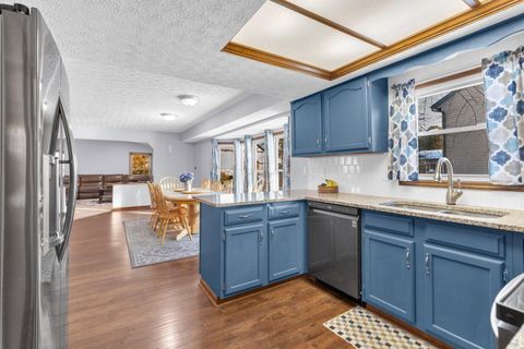 Tiny photo for 11584 Canterbury Avenue NW, Pickerington, OH 43147 (MLS # 226003203)