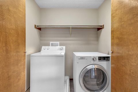 Tiny photo for 11584 Canterbury Avenue NW, Pickerington, OH 43147 (MLS # 226003203)