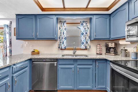 Tiny photo for 11584 Canterbury Avenue NW, Pickerington, OH 43147 (MLS # 226003203)