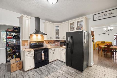 Tiny photo for 130 S Franklin Street, Richwood, OH 43344 (MLS # 225040996)