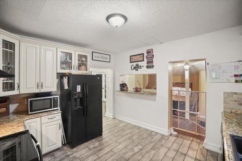 Tiny photo for 130 S Franklin Street, Richwood, OH 43344 (MLS # 225040996)