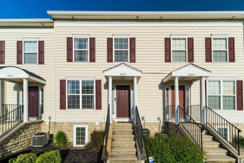 Condo For Sale - 5897 Andrew John Drive #17<br/> New Albany, OH 43054