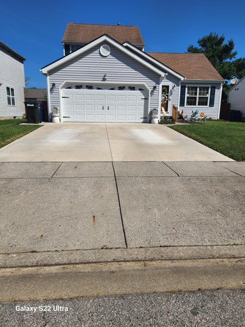 Photo of 1478 Halfhill Way, Columbus, OH 43207 (MLS # 226032952)