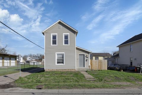 Photo of 128 Wilson Street, Newark, OH 43055 (MLS # 226011006)