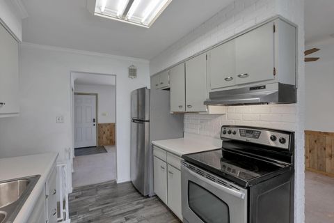 Tiny photo for 184 Florence Avenue, Logan, OH 43138 (MLS # 226010271)