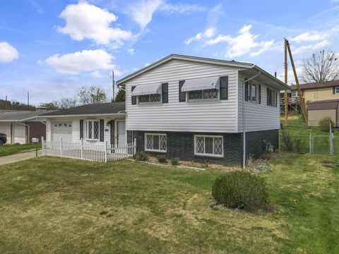 Tiny photo for 184 Florence Avenue, Logan, OH 43138 (MLS # 226010271)