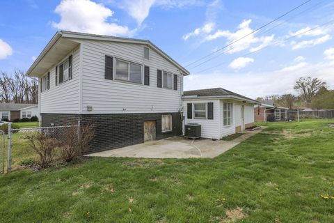 Tiny photo for 184 Florence Avenue, Logan, OH 43138 (MLS # 226010271)