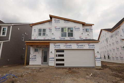 Photo of 5908 Creekview Drive, Powell, OH 43065 (MLS # 226033796)