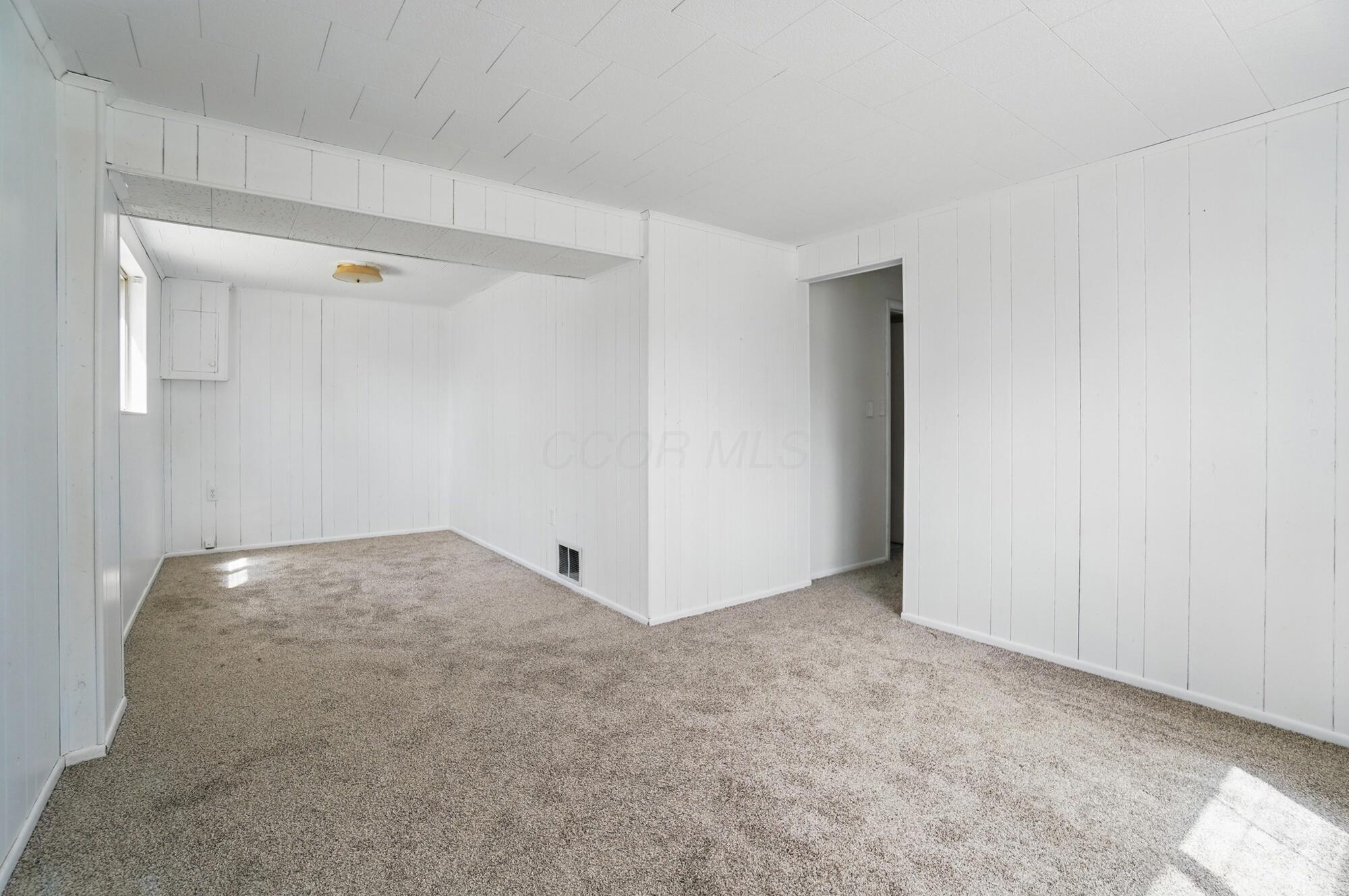 908 Higbee Drive, Columbus, Ohio image 23