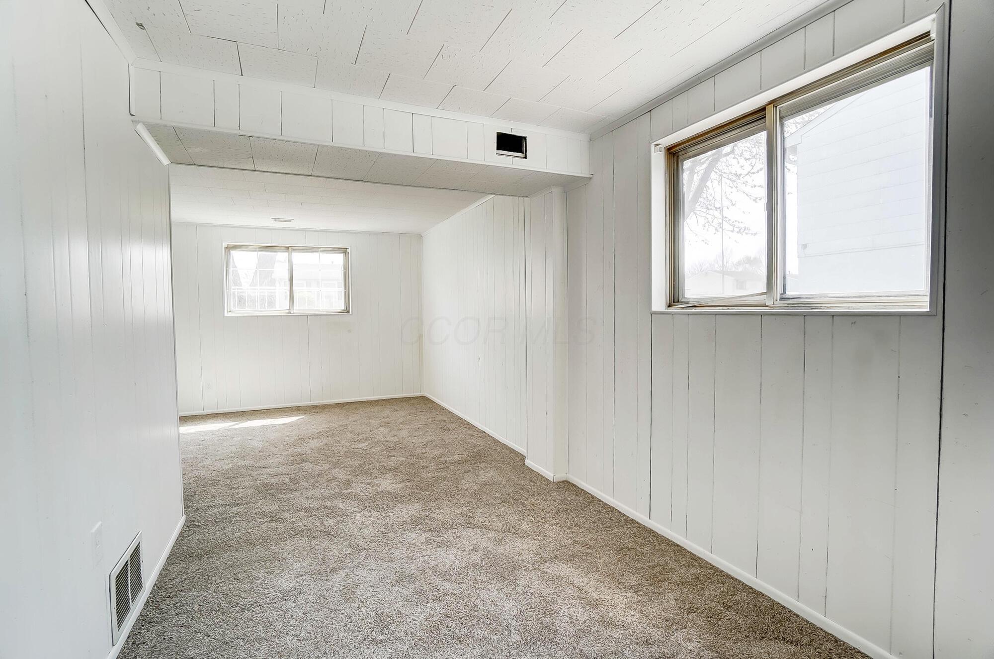 908 Higbee Drive, Columbus, Ohio image 24