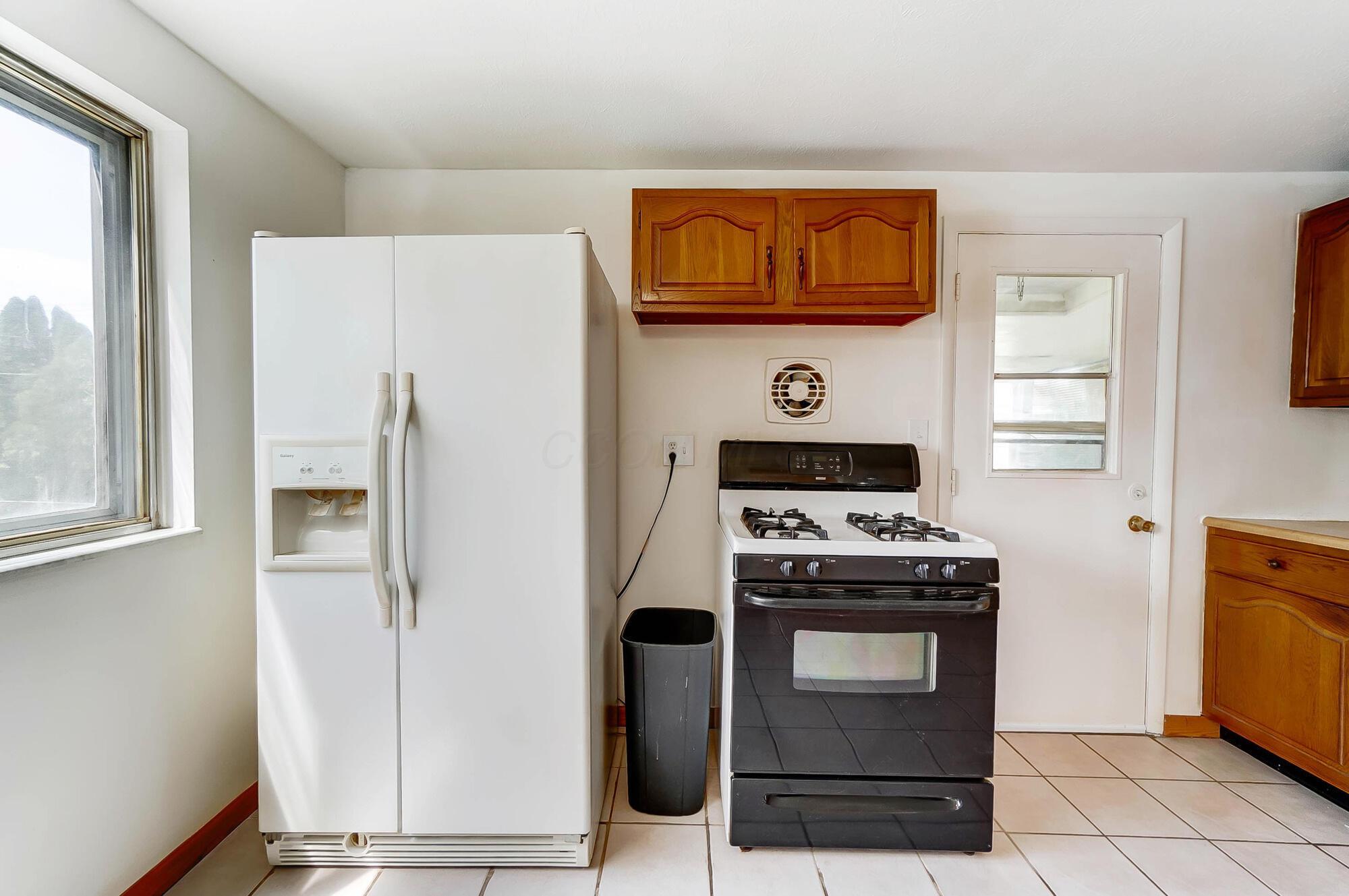 908 Higbee Drive, Columbus, Ohio image 12