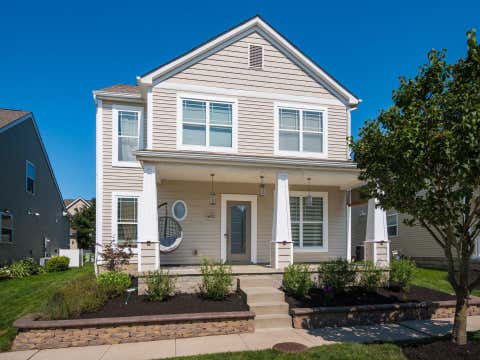 Photo of 4653 Snowy Meadow Drive, Grove City, OH 43123 (MLS # 226029781)