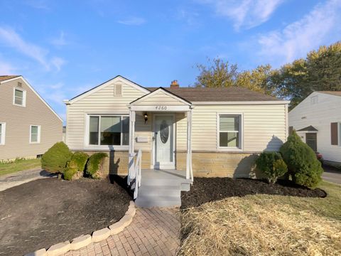 Photo of 4260 Viola Avenue, Grove City, OH 43123 (MLS # 225042138)