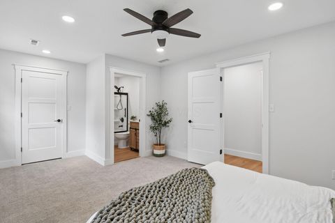 Tiny photo for 8 Brown Avenue, Chillicothe, OH 45601 (MLS # 226024178)