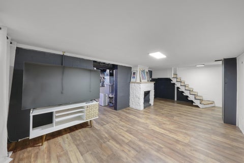 Tiny photo for 1006 Chambers Circle, Columbus, OH 43212 (MLS # 226035622)