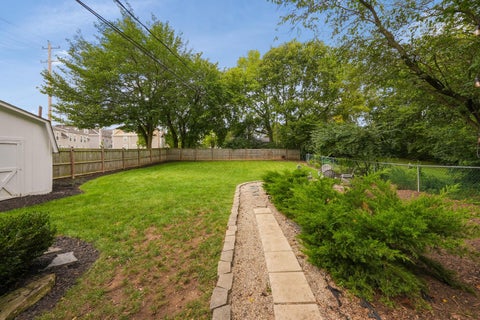 Tiny photo for 1006 Chambers Circle, Columbus, OH 43212 (MLS # 226035622)