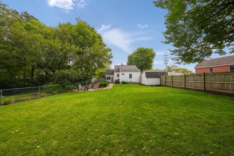Tiny photo for 1006 Chambers Circle, Columbus, OH 43212 (MLS # 226035622)