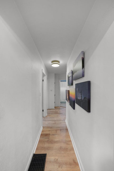 Tiny photo for 1006 Chambers Circle, Columbus, OH 43212 (MLS # 226035622)