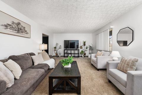 Photo of 291 Wendell Road SW, Etna, OH 43068 (MLS # 226005279)