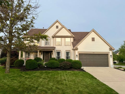 Photo of 8096 Hanover Circle, Dublin, OH 43016 (MLS # 226029045)