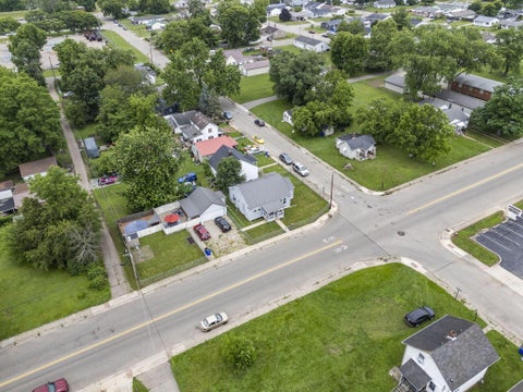 Tiny photo for 757 E Water Street, Chillicothe, OH 45601 (MLS # 226019028)