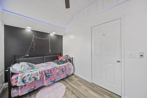 Tiny photo for 757 E Water Street, Chillicothe, OH 45601 (MLS # 226019028)